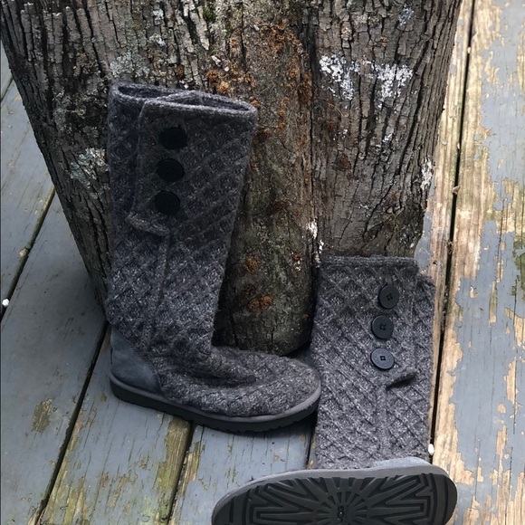 UGG Cardi Lattice Boots - Picture 2 of 6